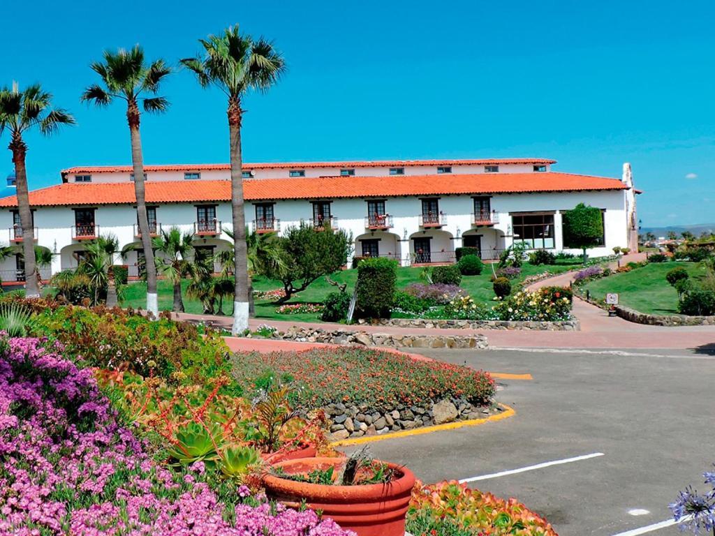 ホテル Hacienda Bajamar La Mision エクステリア 写真