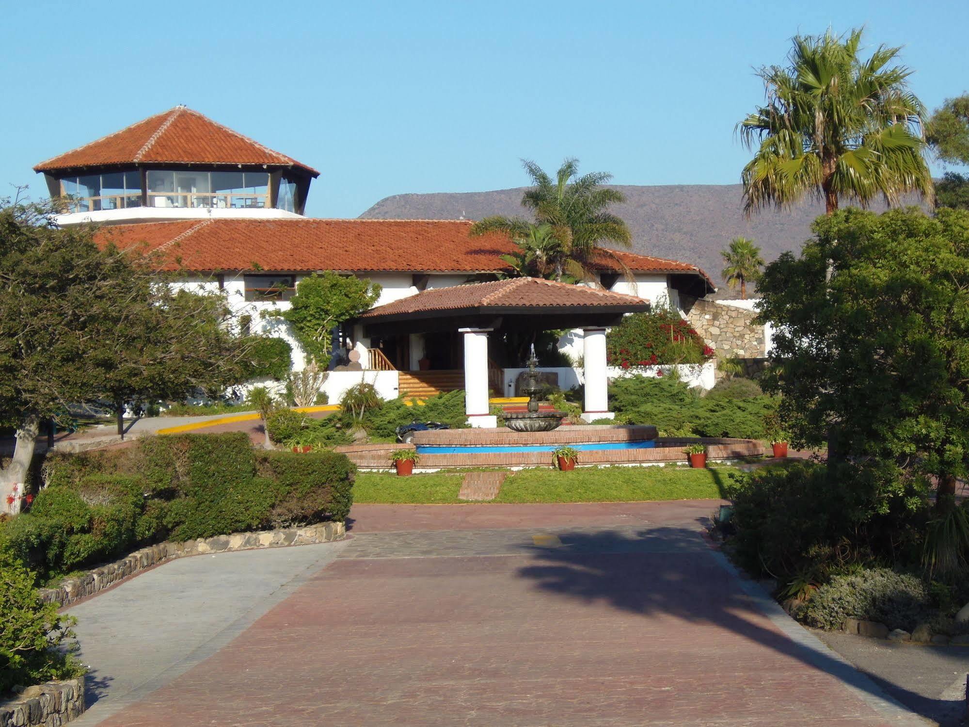 ホテル Hacienda Bajamar La Mision エクステリア 写真